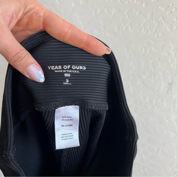 Year of Ours V Waist Ribbed Biker Shorts - Picture 5 of 6